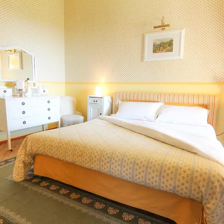 Colonne 4* Varese